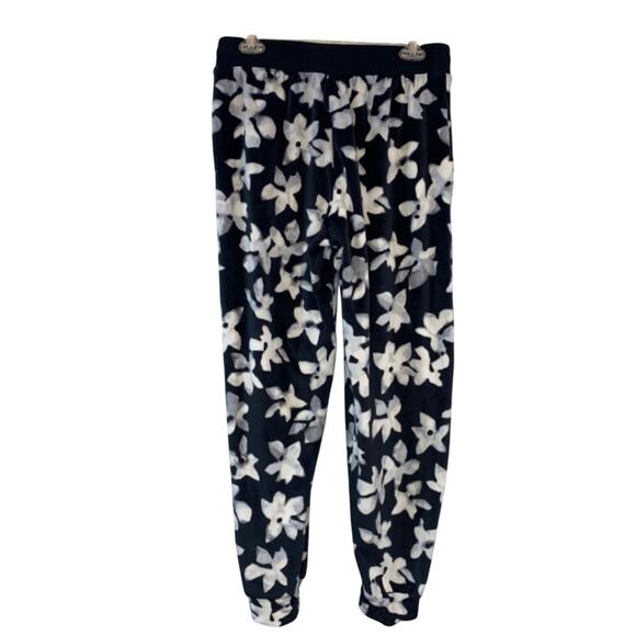 Three Dots Black Floral Velour Lounge Joggers - Picture 2 of 4